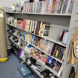 Free Cheap & Antique Store