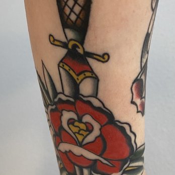 Luckys Tattoo - The updated fixed tattoo - Tattoo Near Me - Santa Susana, California
