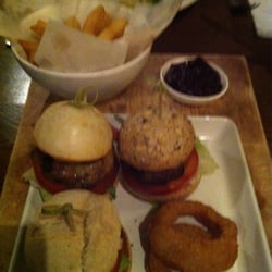 Watermill Inn - Burger platter