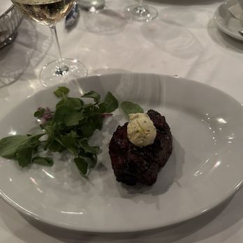 Charley's Steak House - Filet Mignon - Steakhouses Near Me - Orlando, Florida Charley's Steak House - Filet Mignon - Steakhouses Near Me - Orlando, Florida