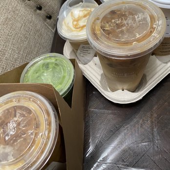 Starbucks - Coffee & Tea Near Me - Miami, Florida