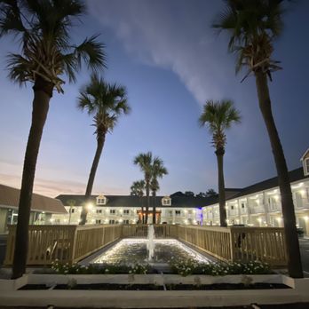 Quality Inn & Suites - Hotels Near Me - Pawleys Island, South Carolina Quality Inn & Suites - Hotels Near Me - Pawleys Island, South Carolina