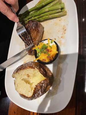 LongHorn Steakhouse by null