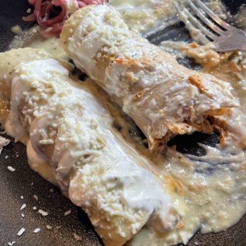Mamacita's - Enchiladas Suizas - Mexican Near Me - Pittsburgh, Pennsylvania Mamacita's - Enchiladas Suizas - Mexican Near Me - Pittsburgh, Pennsylvania