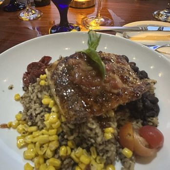 Bites & Bubbles - Mahi mahi entree - Wine Bars Near Me - Orlando, Florida
