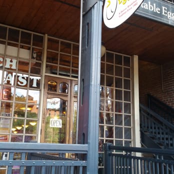 The Delectable Egg-Denver - Restaurant front - Breakfast & Brunch Near Me - Denver, Colorado