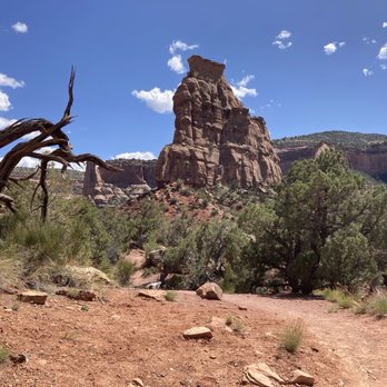 Colorado National Monument - Independence Monument from Wedding Canyon Trail - Hiking Near Me - Fruita, Colorado Colorado National Monument - Independence Monument from Wedding Canyon Trail - Hiking Near Me - Fruita, Colorado