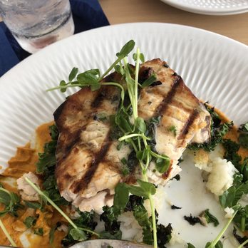 Pier 52 - Seafood Near Me - Fall River, Massachusetts