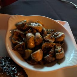 Mushrooms 9/10 Mushrooms 9/10
