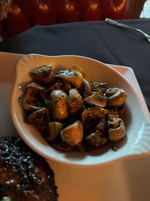 IMPERIAL STEAKHOUSE by null
