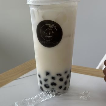 Sweet Room - Coconut Milk Tea - Desserts Near Me - Cary, North Carolina Sweet Room - Coconut Milk Tea - Desserts Near Me - Cary, North Carolina