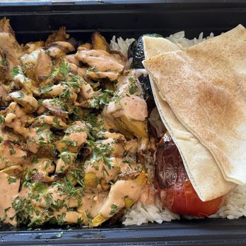 Niks Shawarma - Chicken Shawarma Plate - Persian/Iranian Near Me - Bellflower, California Niks Shawarma - Chicken Shawarma Plate - Persian/Iranian Near Me - Bellflower, California