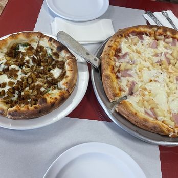 Rezzini's Pizzeria - Spinach & eggplant & ham & pineapple. - Pizza Near Me - Long Beach, California Rezzini's Pizzeria - Spinach & eggplant & ham & pineapple. - Pizza Near Me - Long Beach, California