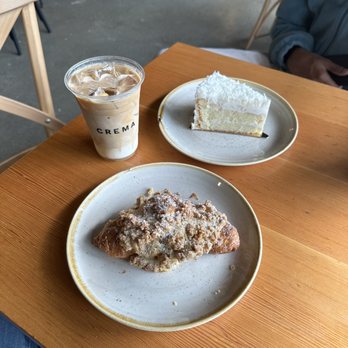 Cafe Crema - apple pie croissant, coconut cream cake, iced latte - Coffee & Tea Near Me - West Vancouver, British Columbia Cafe Crema - apple pie croissant, coconut cream cake, iced latte - Coffee & Tea Near Me - West Vancouver, British Columbia