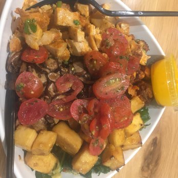 Bolay - Large bowl w/tofu and lemon chicken, kale, sweet potatoes, jasmine rice, mushrooms and tomatoes - New American Near Me - Orlando, Florida Bolay - Large bowl w/tofu and lemon chicken, kale, sweet potatoes, jasmine rice, mushrooms and tomatoes - New American Near Me - Orlando, Florida