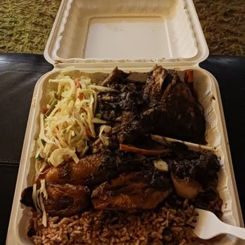 D&D Caribbean Kitchen - Jerk chicken dinner - Caribbean Near Me - Beltsville, Maryland