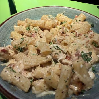 Dave & Buster's Northridge - Creamy chicken pasta - wonderful! - Arcades Near Me - Northridge, California Dave & Buster's Northridge - Creamy chicken pasta - wonderful! - Arcades Near Me - Northridge, California
