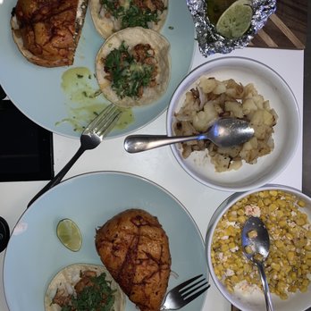 El Come Taco - Elote, diced potatoes, Pambazo, pollo taco !!!!!! - Mexican Near Me - Dallas, Texas