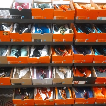 Nike Clearance Store - Centralia - Shoes galore - Outlet Stores Near Me - Centralia, Washington Nike Clearance Store - Centralia - Shoes galore - Outlet Stores Near Me - Centralia, Washington