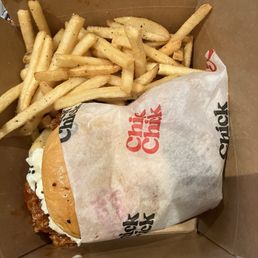 Chicken sandwich & fries