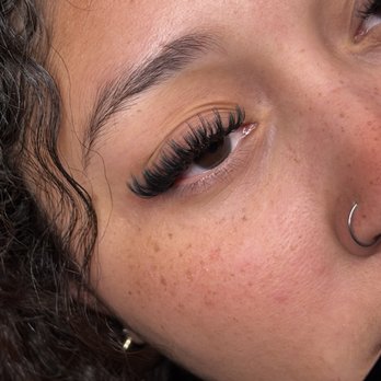 Butterflyywinks - Eyelash Service Near Me - Brownsville, Texas