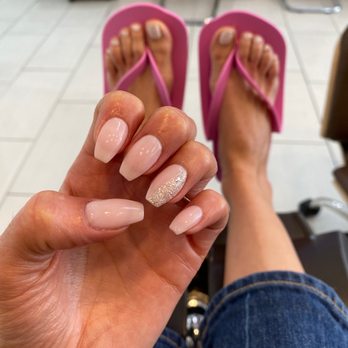 Gloss & Feathers - Mani and pedi excellence! - Nail Salons Near Me - Phoenix, Arizona Gloss & Feathers - Mani and pedi excellence! - Nail Salons Near Me - Phoenix, Arizona