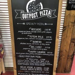 Indian Lake Outpost - Great pizza. Pricey but good