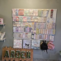 Arden - Small bags and Hello Kitty products + backpacks