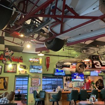 Quaker Steak & Lube - the interior of a restaurant - Steakhouses Near Me - Council Bluffs, Iowa Quaker Steak & Lube - the interior of a restaurant - Steakhouses Near Me - Council Bluffs, Iowa