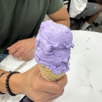 Handel’s Homemade Ice Cream - Highly recommend taro Ice cream - Ice Cream & Frozen Yogurt Near Me - Reno, Nevada