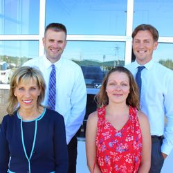 LaMettry's Collision, Inc - Thank you for supporting our locally owned family business!
Joanne, Randy, JR, & Valisity LaMettry