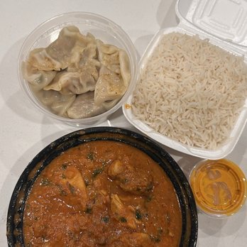 Curry Gate - Chicken curry level 5 jawn - Indian Near Me - Charlotte, North Carolina