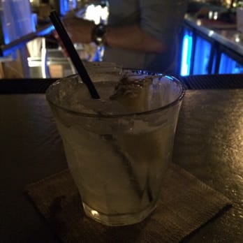 Rogers Park Social - A day at the beach - Lounges Near Me - Chicago, Illinois