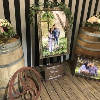 I Do Florals - Entry florals - Florists Near Me