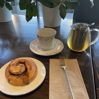 Fleur Bake Shop - Cardamom Orange Morning Bun Apricot green tea - Bakeries Near Me - Whitefish, Montana