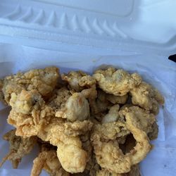Fried clams 1/2 pint Delicious