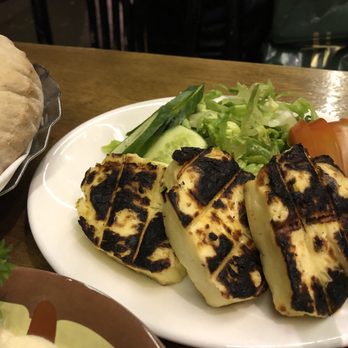 Maroush II - Haluomi cheese - Middle Eastern Near Me - London, XGL