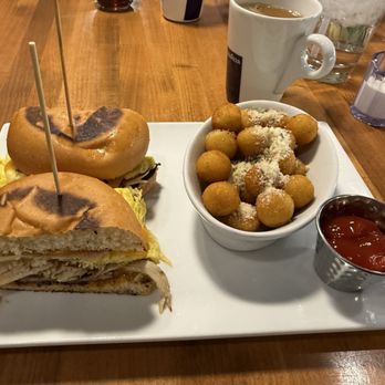 Toasted Gastrobrunch - The Breakfast Sammy - Breakfast & Brunch Near Me - Las Vegas, Nevada Toasted Gastrobrunch - The Breakfast Sammy - Breakfast & Brunch Near Me - Las Vegas, Nevada