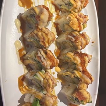 Yume - I believe this was a dragon roll with eel - Japanese Near Me - Lodi, California