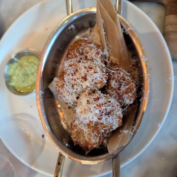 North Italia - Cacio e Pepe Rancini - Italian Near Me - Austin, Texas North Italia - Cacio e Pepe Rancini - Italian Near Me - Austin, Texas