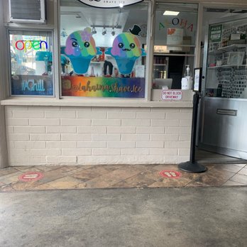 Lahaina Shave Ice - Front - Desserts Near Me - Honolulu, Hawaii Lahaina Shave Ice - Front - Desserts Near Me - Honolulu, Hawaii