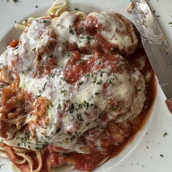 Muller's Diner - Veal parm - American Near Me - East Stroudsburg, Pennsylvania Muller's Diner - Veal parm - American Near Me - East Stroudsburg, Pennsylvania