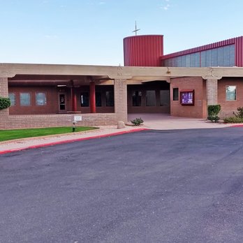 St Luke Catholic Church - View of the entrance from the parking lot. - Churches Near Me - Phoenix, Arizona St Luke Catholic Church - View of the entrance from the parking lot. - Churches Near Me - Phoenix, Arizona