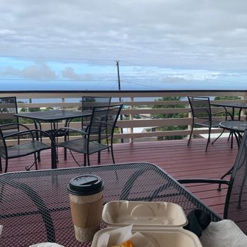 Caffe Florian - Patio at Caffe Florian - Cafes Near Me - Kealakekua, Hawaii