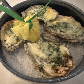 Old Ebbitt Grill - Oysters Rockefeller - Bars Near Me - Washington, DC, District of Columbia