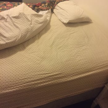 Bestall Inn - Bed 1 - Hotels Near Me - Lomita, California