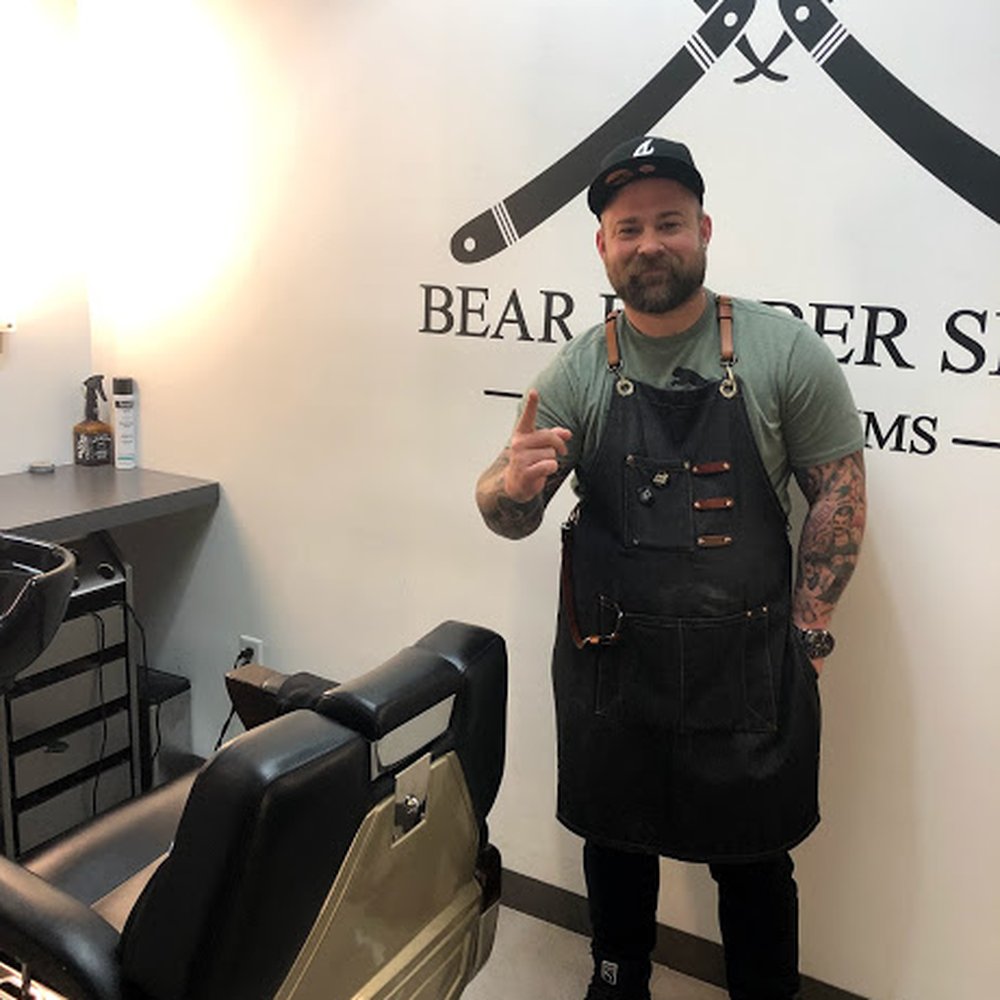 John is an exceptional barber.  Love that he prefers to use scissors verse clippers to cut your hair.  Also, love the atmosphere and vibe.