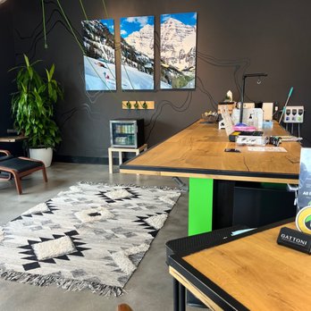 Onus IV Therapy + Longevity - Front desk and drinks! - IV Hydration Near Me - Denver, Colorado Onus IV Therapy + Longevity - Front desk and drinks! - IV Hydration Near Me - Denver, Colorado