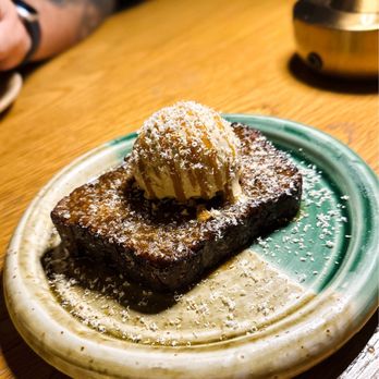 Ayà - Banana Bread Pudding - Lounges Near Me - Makati City, NCR