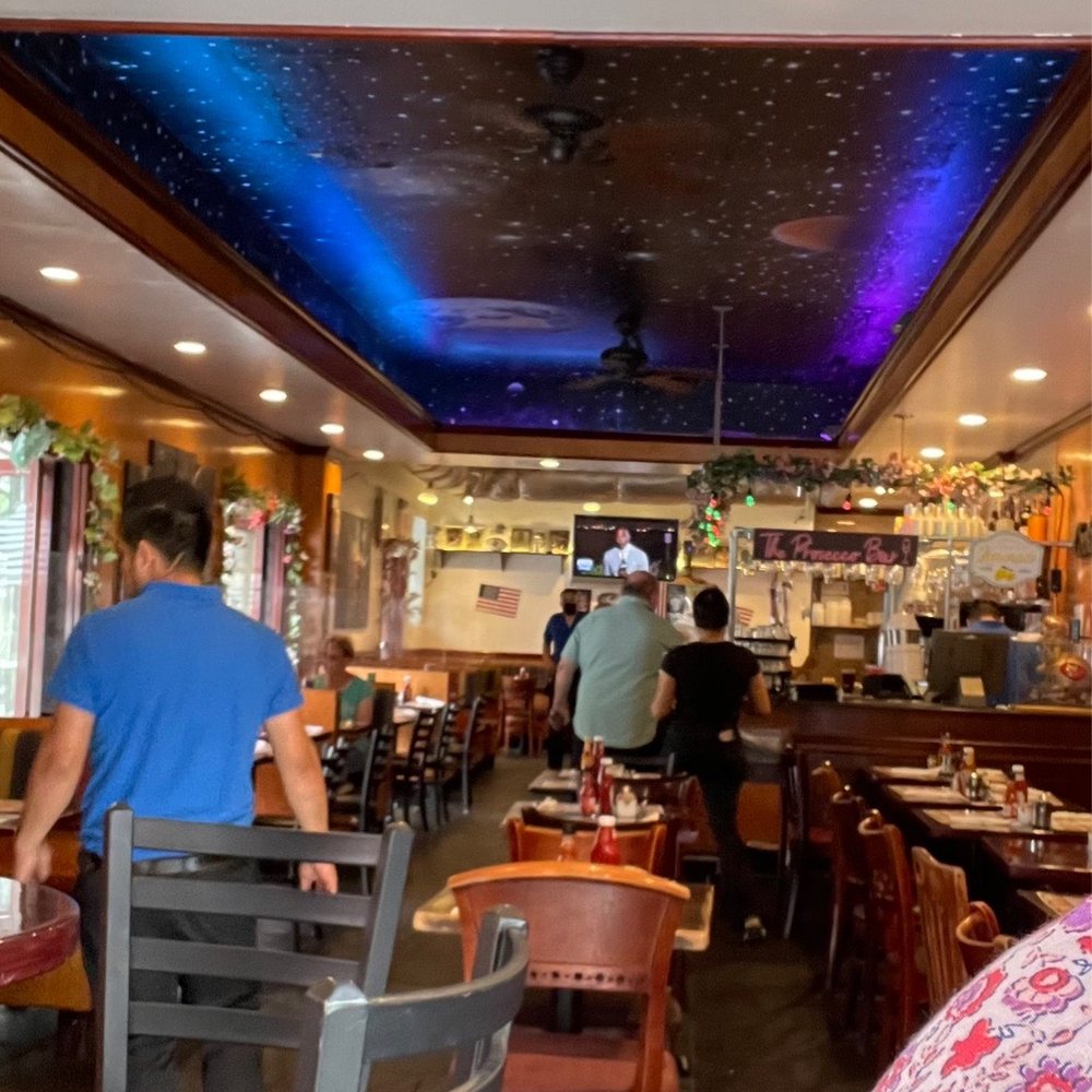 Galaxy Diner - Inside diner view - Diners Near Me - New York, New York